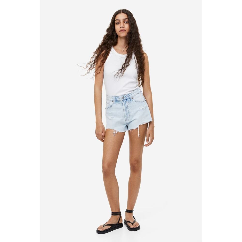H & M High Denim Shorts Pale Blue Size 6 EUC Like New Distressed Cut Offs - Picture 3 of 6